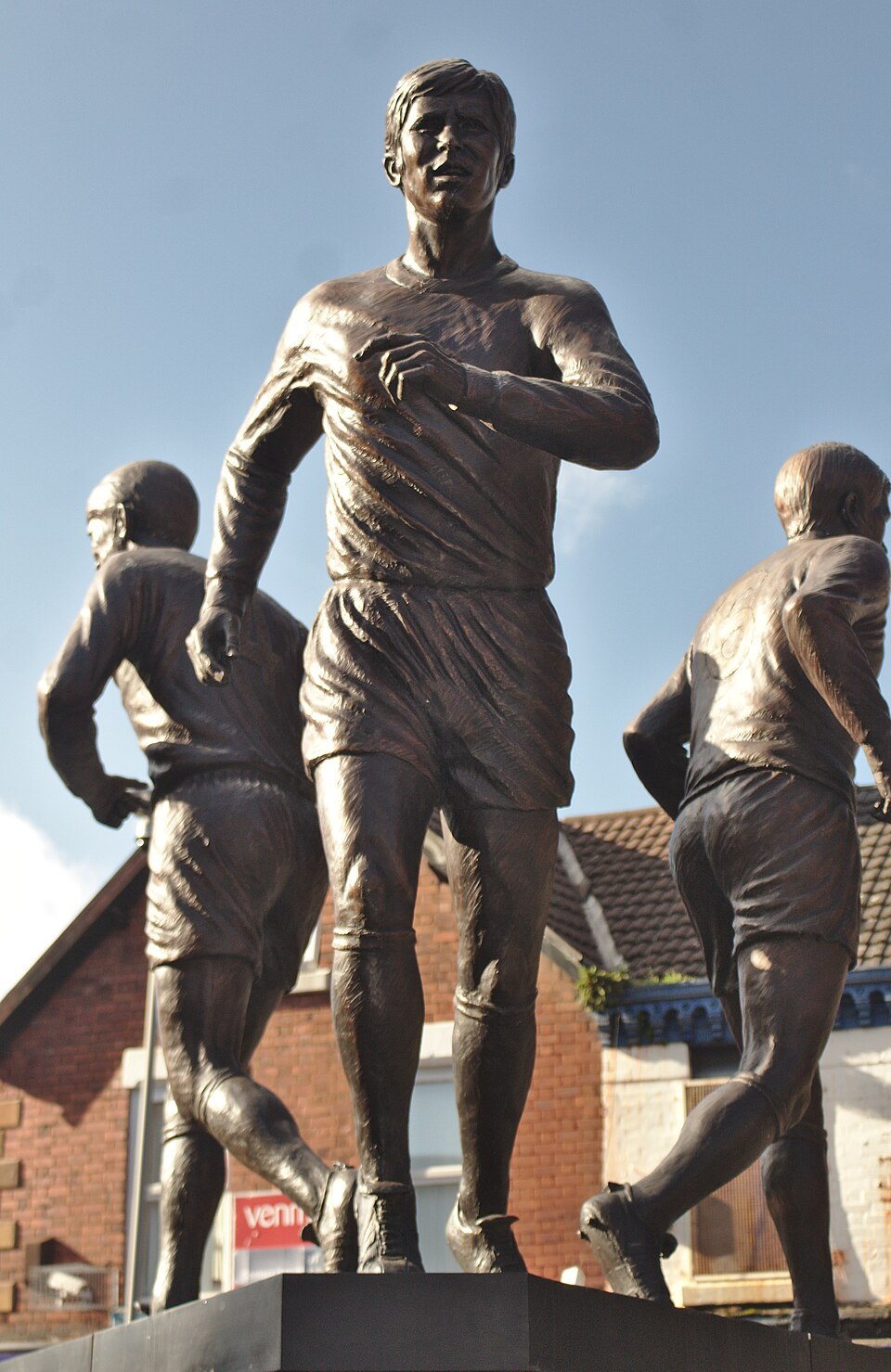 Bronze statue of Alan Ball, part of Everton's Holy Trinity sculpture at Goodison Park