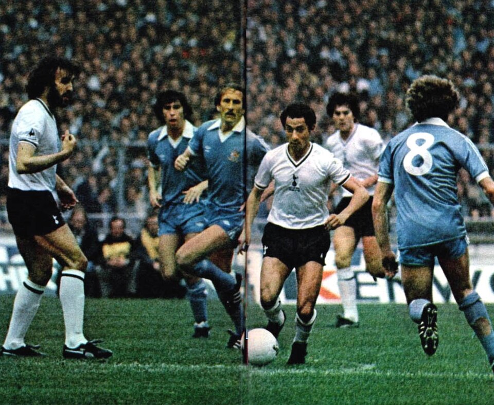 Ossie Ardiles and Ricky Villa in action during the 1981 FA Cup final