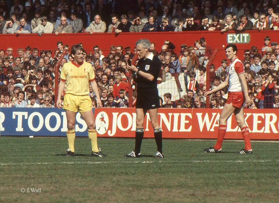 Kenny Dalglish playing for Liverpool in the 1980s