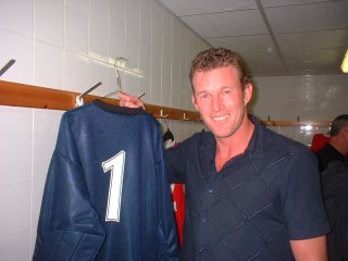 Dave Beasant in a goalkeeper's shirt