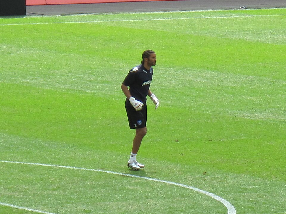 David James warming up at Wembley