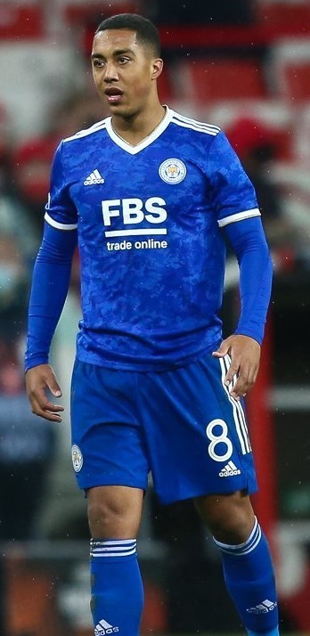 Youri Tielemans in a Leicester City shirt