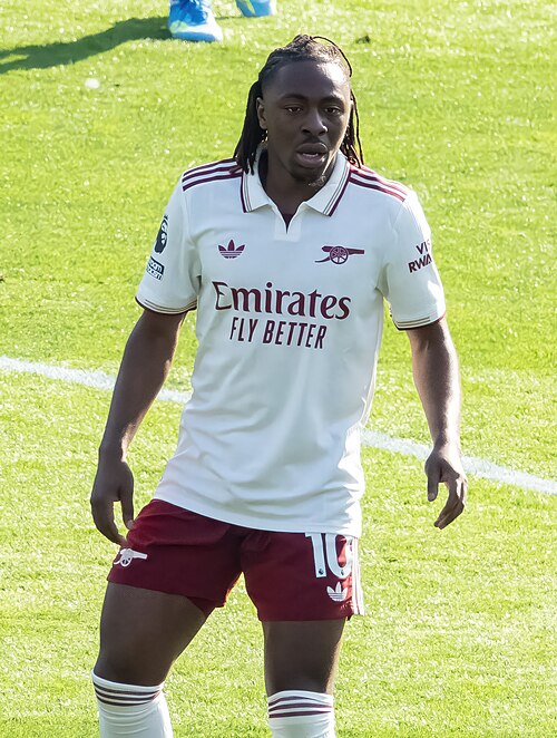 Eberechi Eze in an England shirt